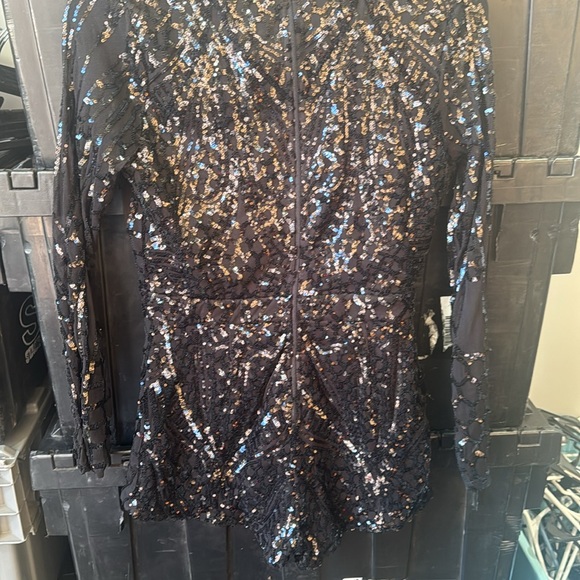 Full sequin romper - Picture 3 of 4